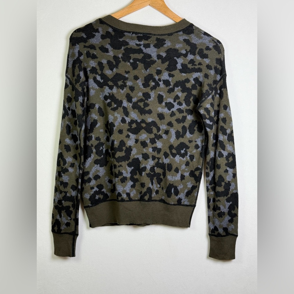 Anthropologie Women’s Camo Knit Leopard Chic Sweater Y2K Gorpcore Sz XS - Picture 6 of 8
